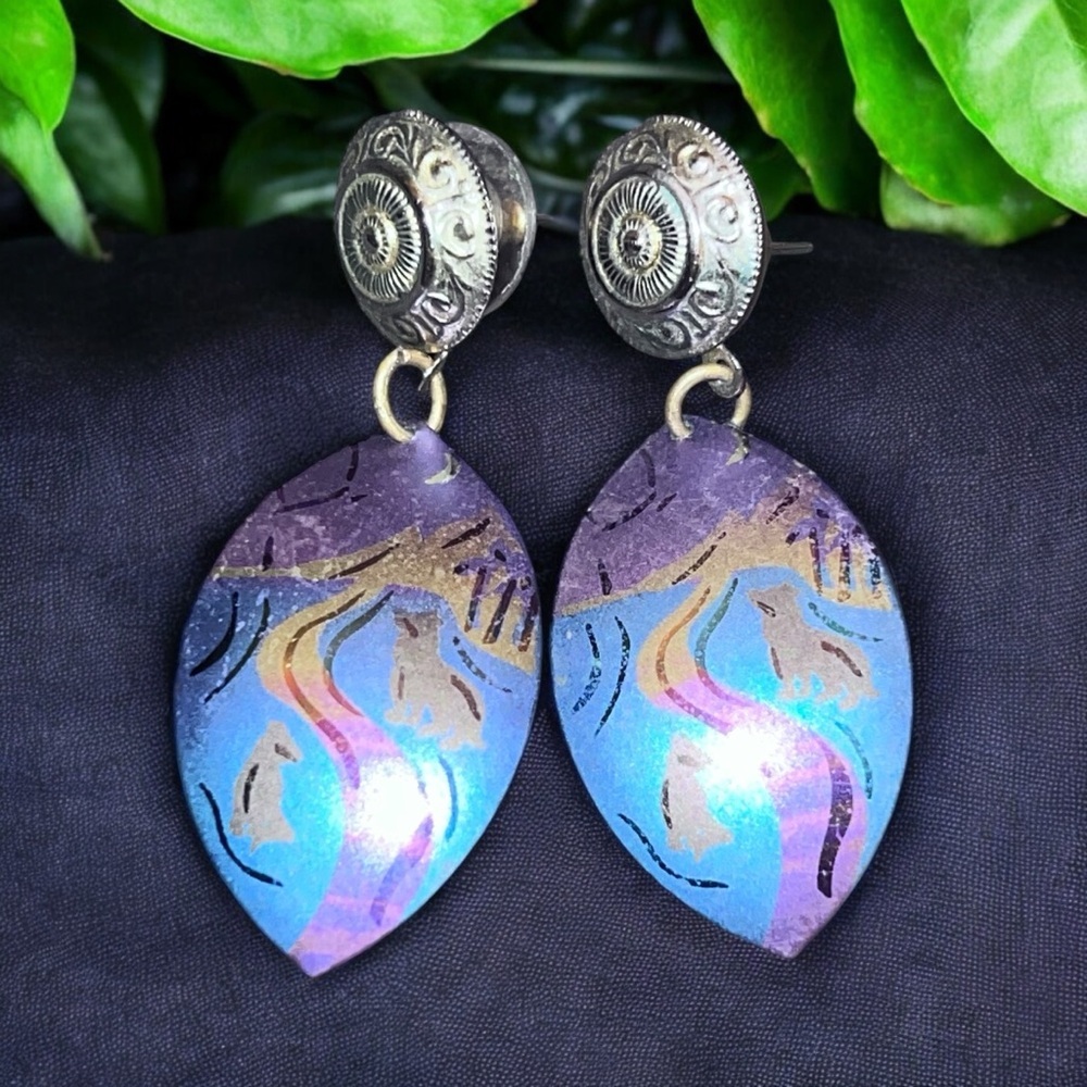 Vintage Holly Yashi Blue Silver Niobium Dog Wolf Dangle Earrings